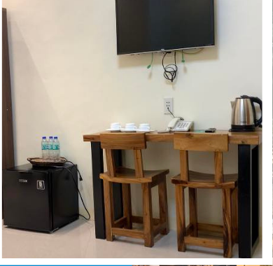 Deluxe Room - Work Nook